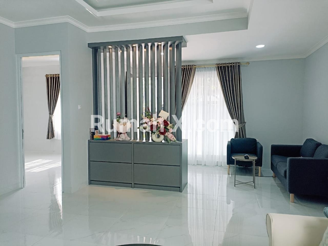 MURAH!!! Dijual Cepat! Rumah Mewah di Metro Permata 1 Lokasi Strategis - Foto Properti Rumah di KOTA TANGERANG